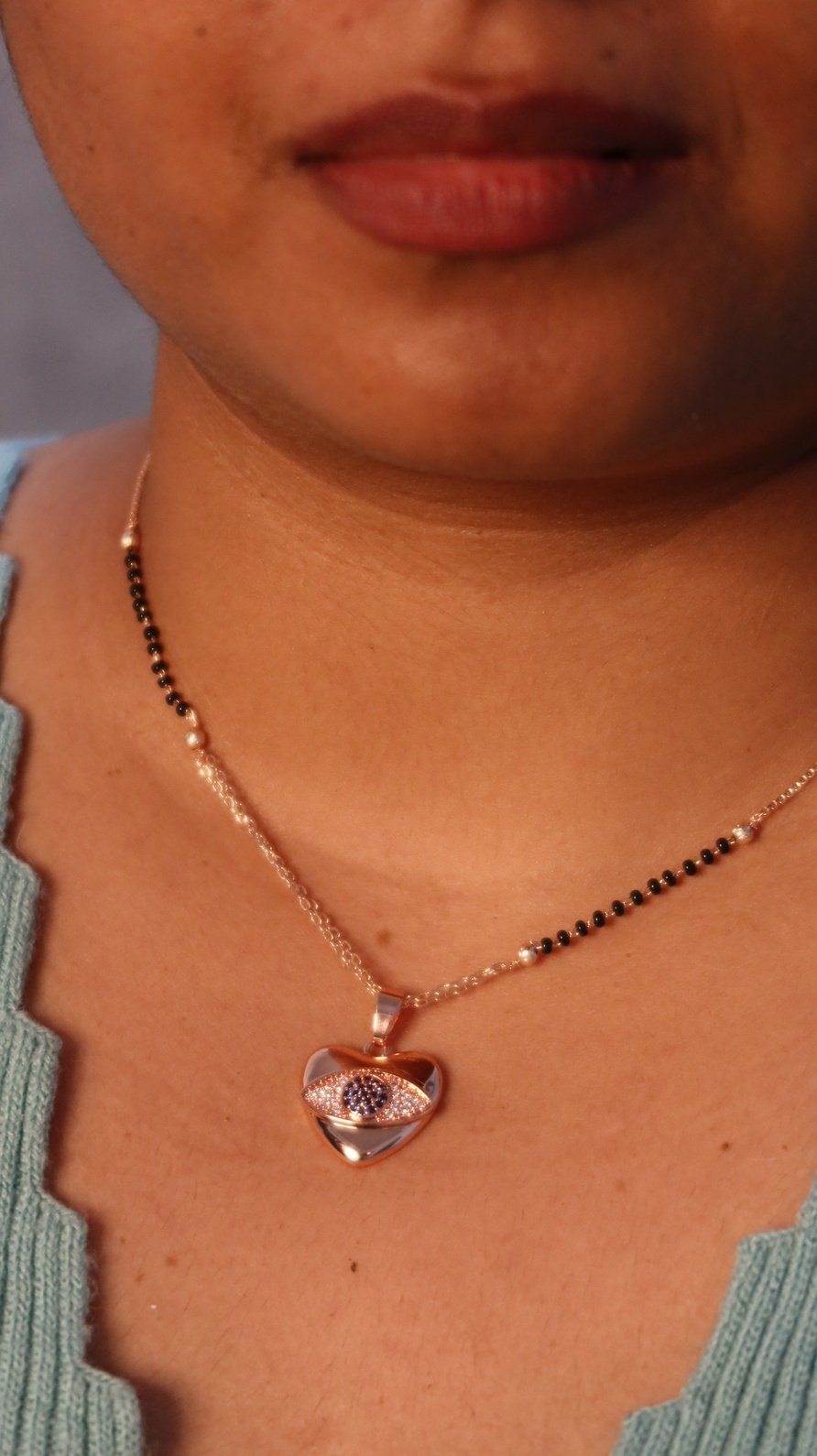 Mangal sutra pendant