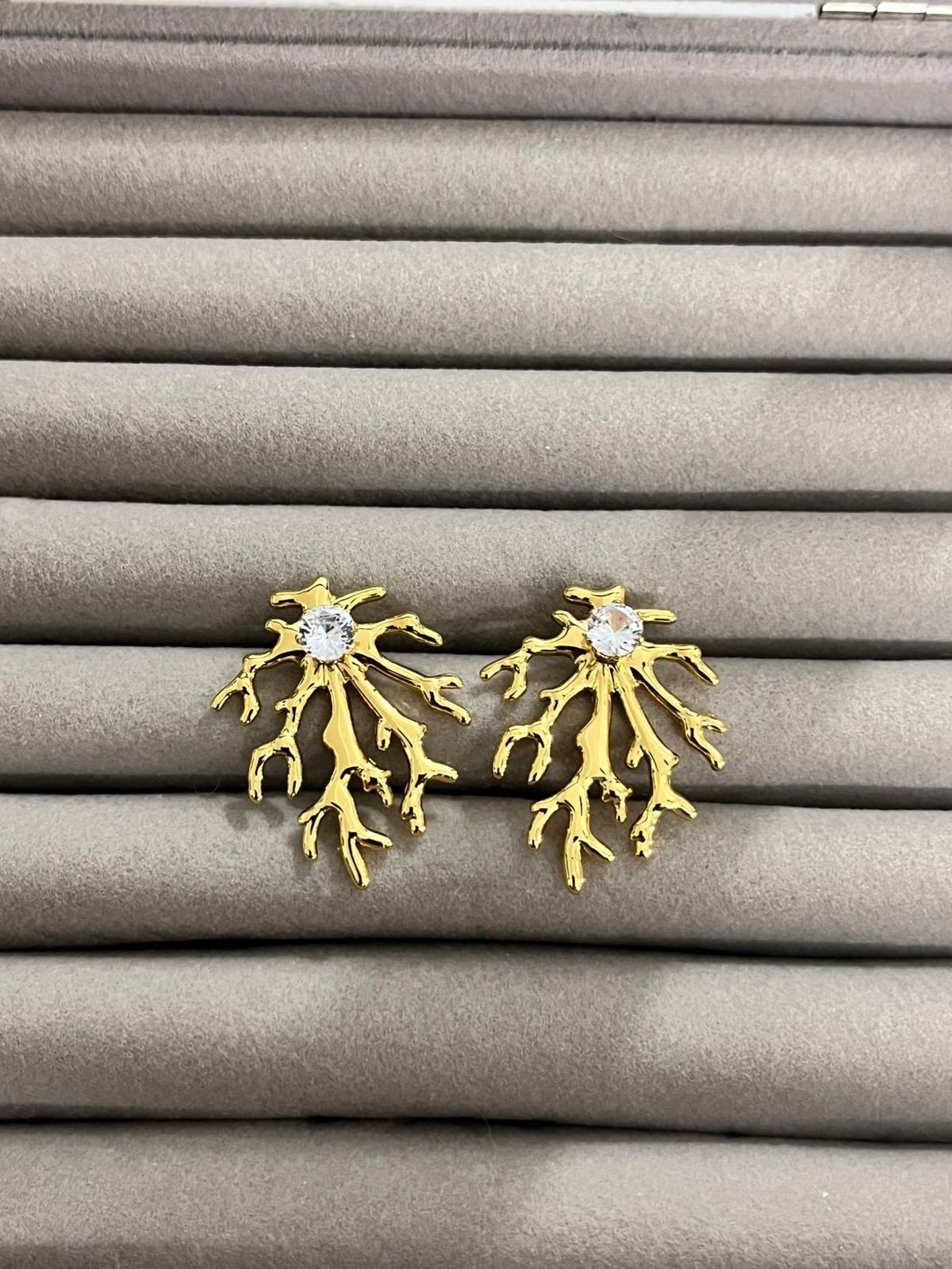 Vintage Inspired Gilded Willow Statement Earrings