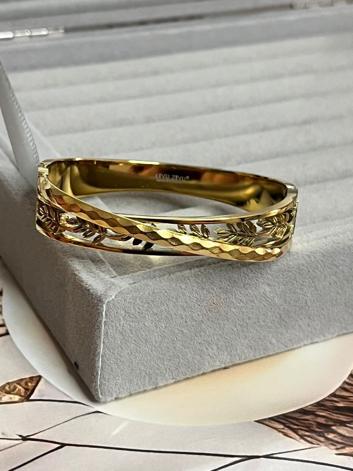 The Laurel Layer Bangle