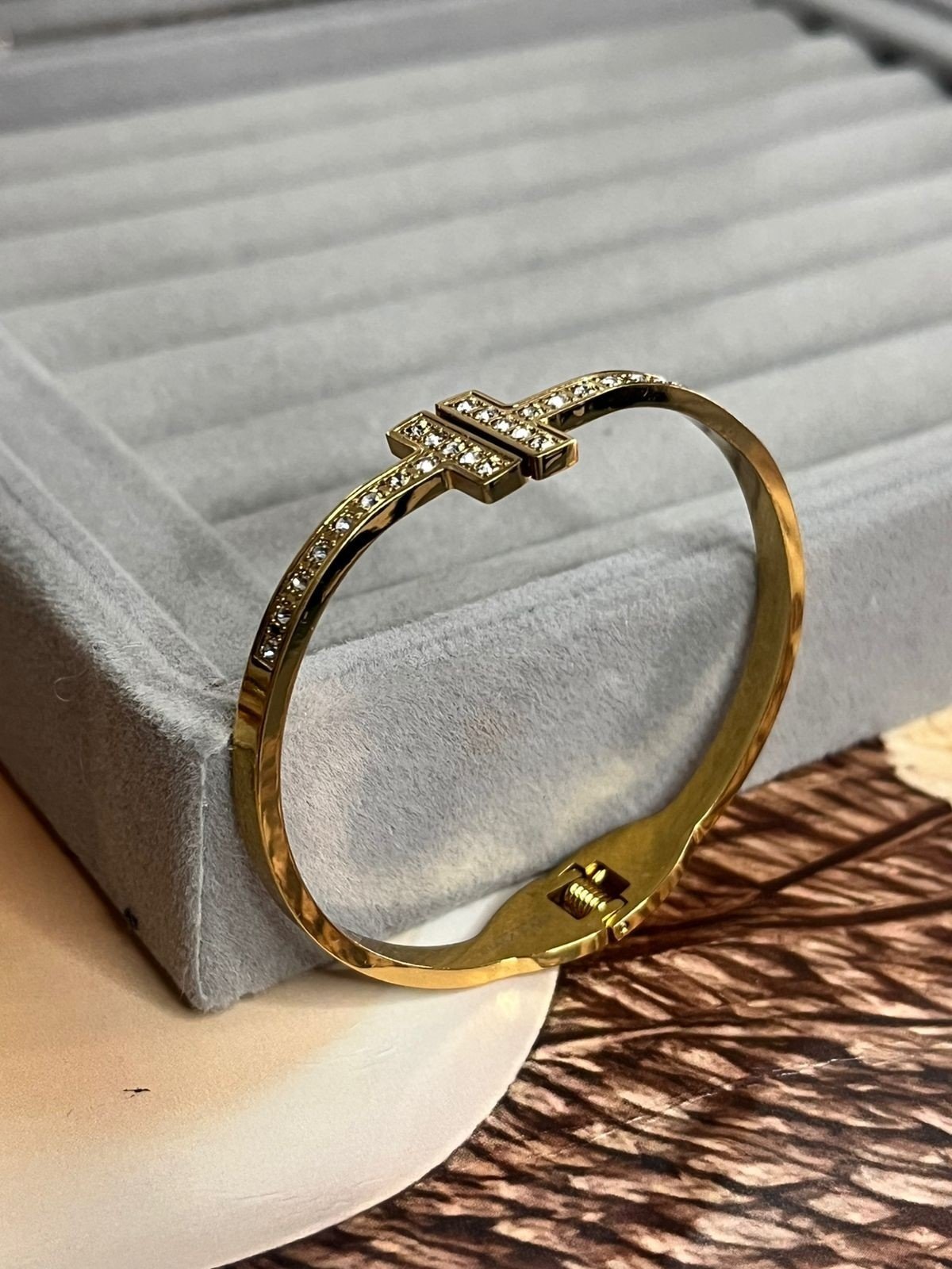 T-Glow Bangle