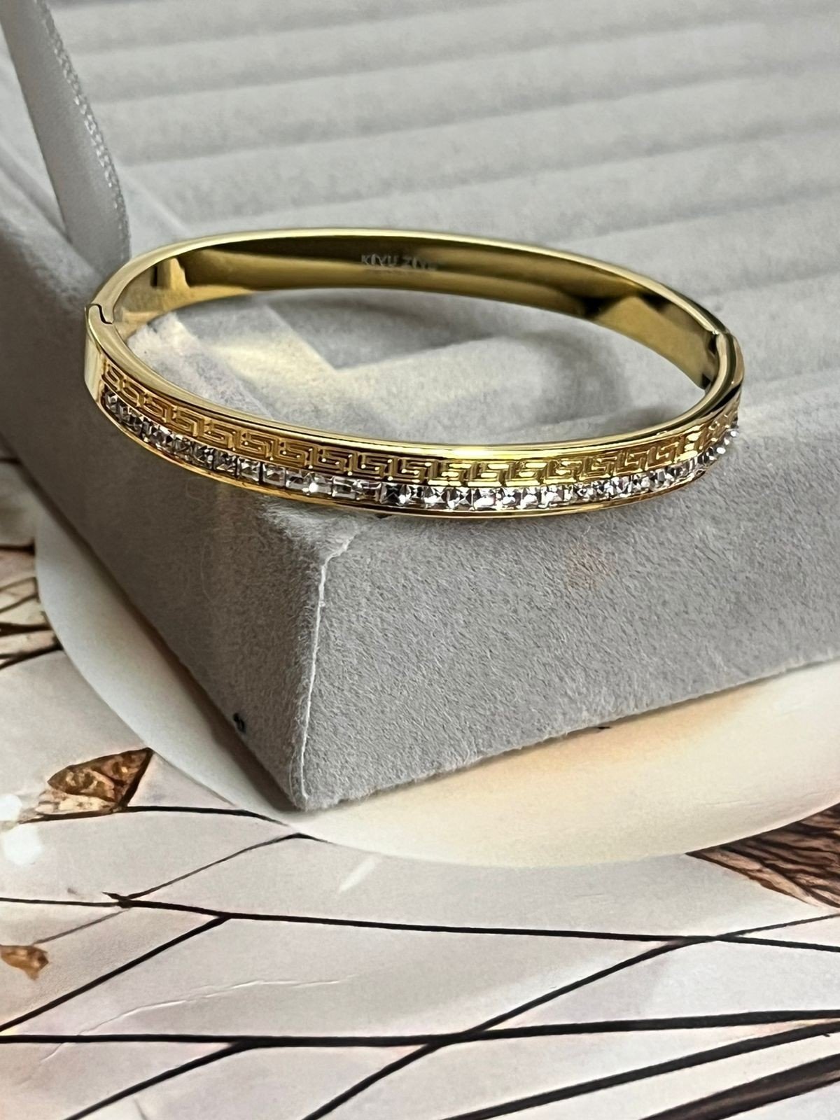 The Dynasty Cuff