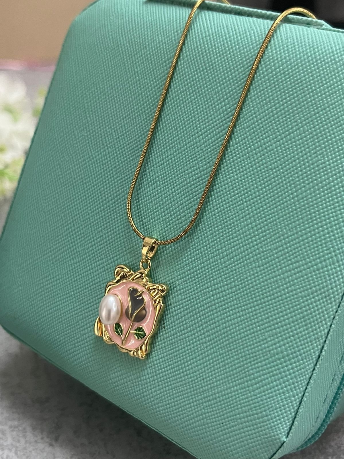 B Luxe Vintage Style Rose Pearl Medallion Necklace – Anti-Tarnish Gold Daily Wear image 3