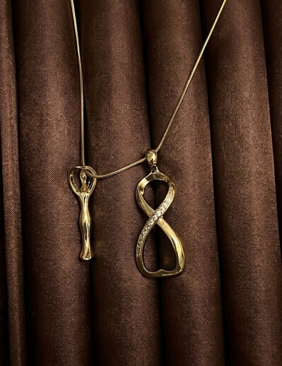 Lovers Infinity Hug Gift Pendant image 3